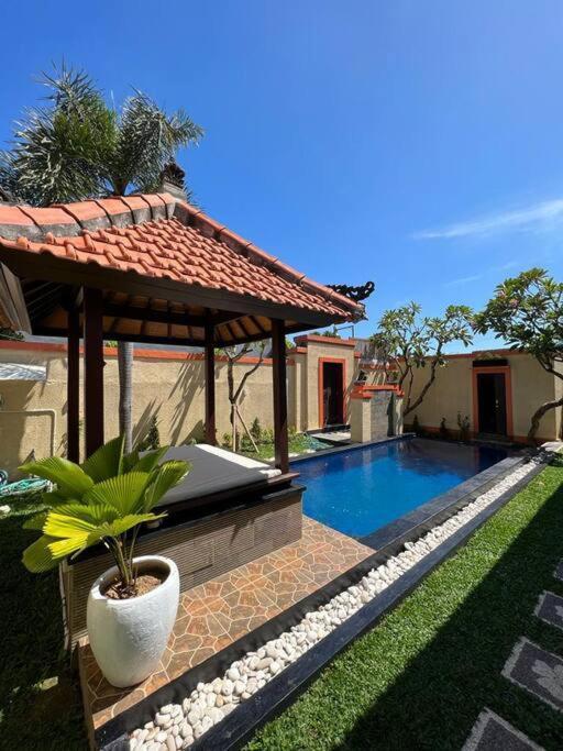 Villa Danielle Seminyak Exterior foto